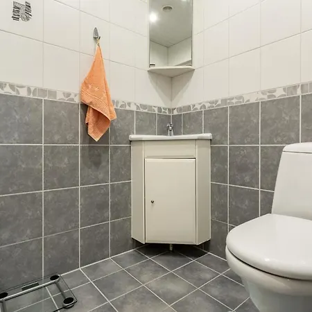 3 Apartmend 90m2 Parking For One Car Fifth Floor And The Building Does Not Have An Elevator * Таллінн