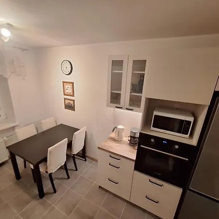 Apartment 3 Apartmend 90m2 Parking For One Car Fifth Floor And The Building Does Not Have An Elevator Tallinn