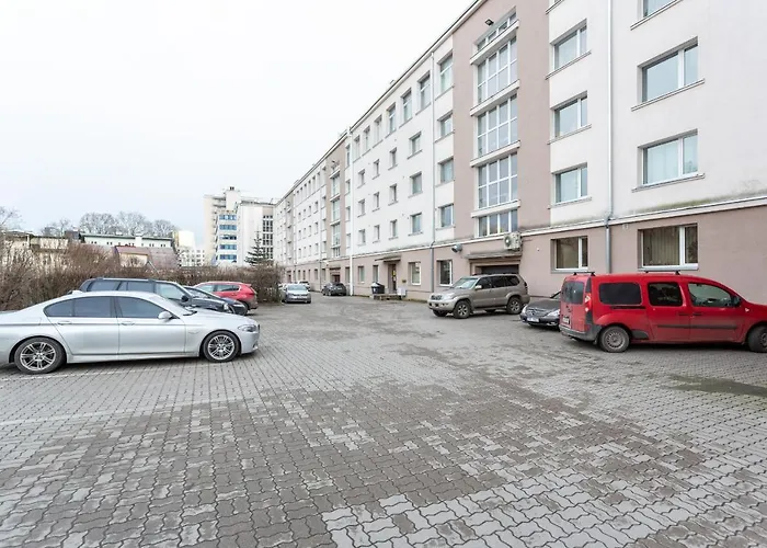 Апартаменты 3 Apartmend 90m2 Parking For One Car Fifth Floor And The Building Does Not Have An Elevator Таллин