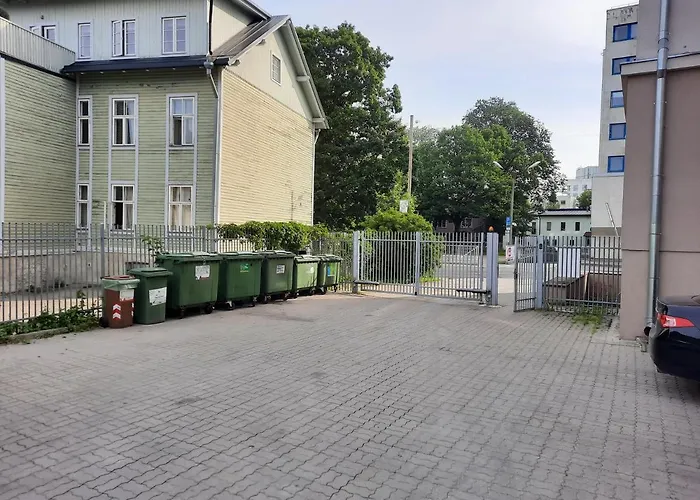 3 Apartmend 90m2 Parking For One Car Fifth Floor And The Building Does Not Have An Elevator Appartement