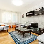شقة 3 Apartmend 90m2 Parking For One Car Fifth Floor And The Building Does Not Have An Elevator *