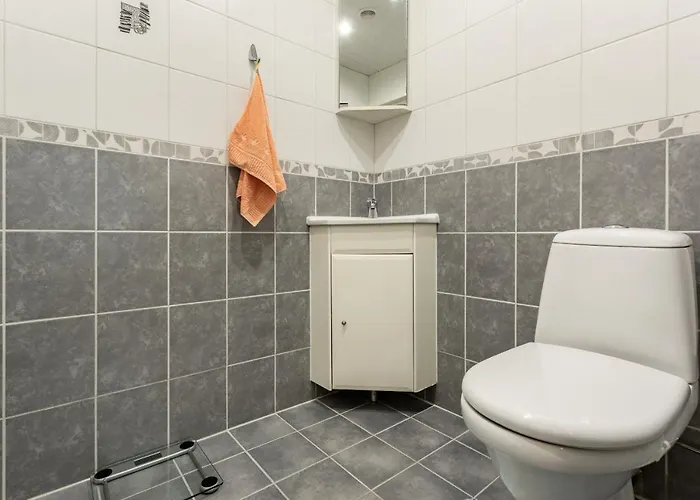 3 Apartmend 90m2 Parking For One Car Fifth Floor And The Building Does Not Have An Elevator * Таллин