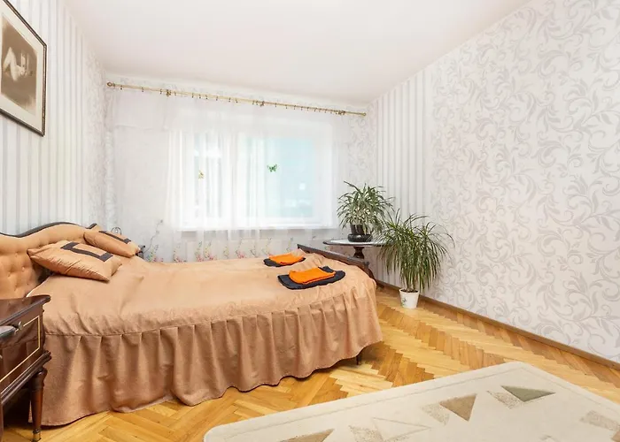 3 Apartmend 90m2 Parking For One Car Fifth Floor And The Building Does Not Have An Elevator Апартаменты *