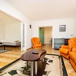 3 Apartmend 90m2 Parking For One Car Fifth Floor And The Building Does Not Have An Elevator Talin